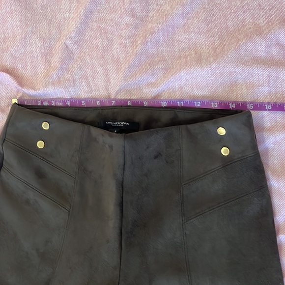 SOLD - NWT Marc New York Andrew Marc Olive Green Velvet Fake Gold Buttons Pants - Picture 4 of 8